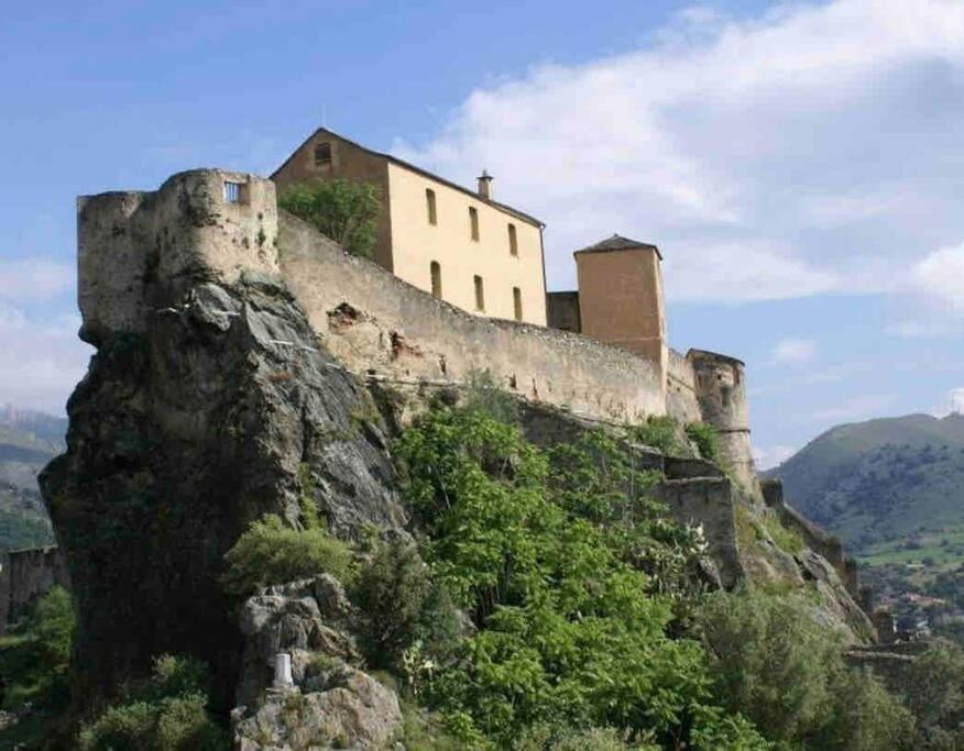 Appartement Au Coeur De La Ville Corte (Corsica) Exterior foto